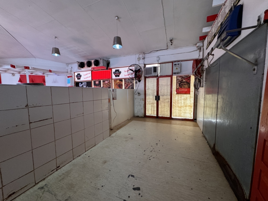 To Let commercial Property for Rent in Baillie Park North West